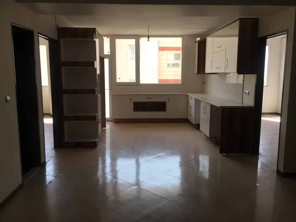 فروش آپارتمان در Tehran - بلوار گلاب