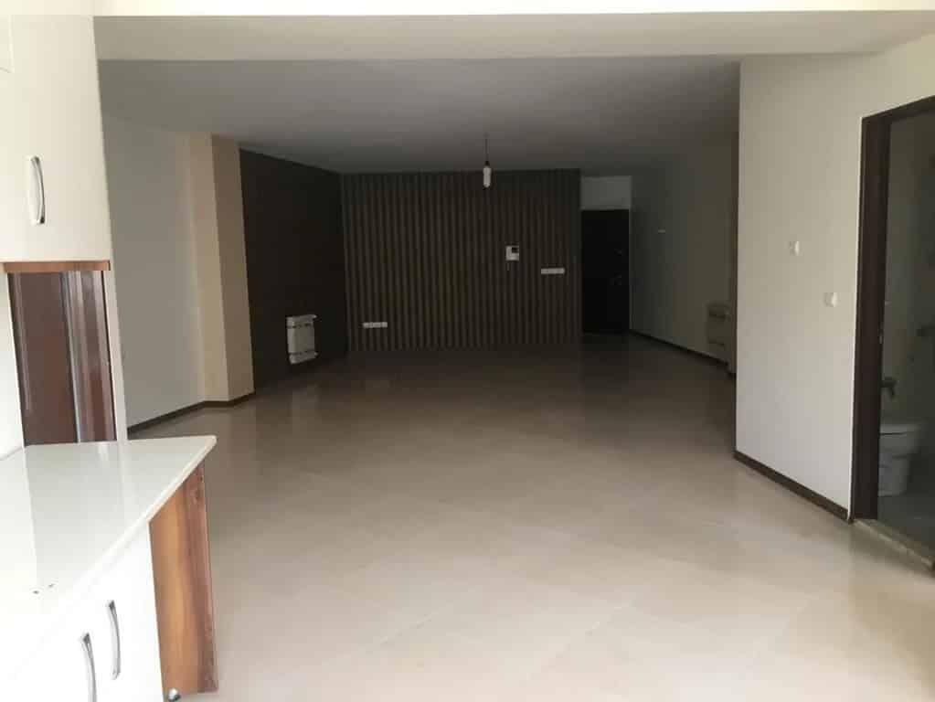فروش آپارتمان در Tehran - بلوار گلاب - 2/5