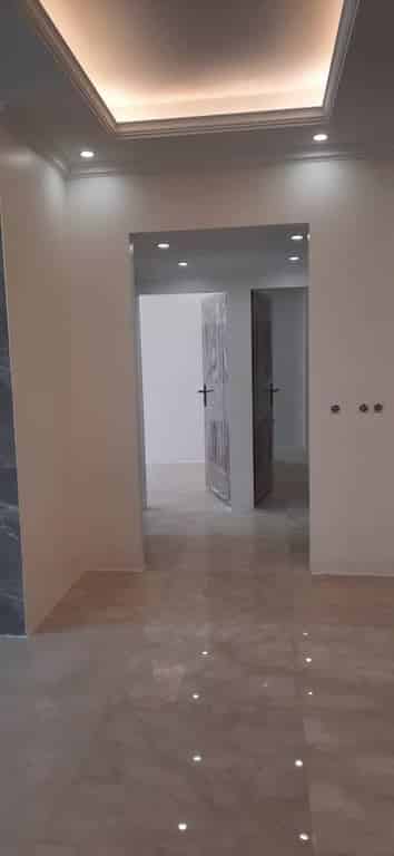 فروش آپارتمان در Tehran - خ گلها خ دوازدهم - 3/5
