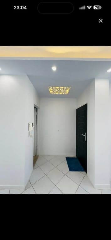 فروش آپارتمان در دهستان خاوران شرقی - فلکه چهارم تهرانپارس ، خیابان ۲۱۴ شرقی بین گیو و کادوس پلاک ۱۰۰ - 4/5